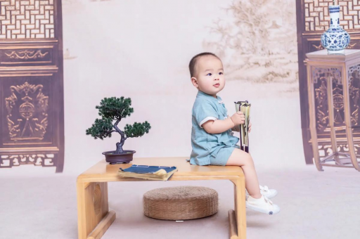 淇县四个月宝宝可以坐着吗